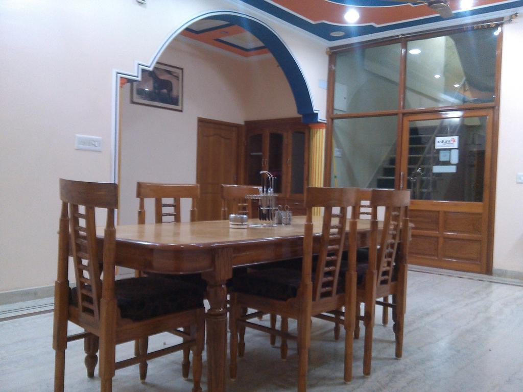 Ranthambhore Tiger Home Sawai Madhopur Exterior photo
